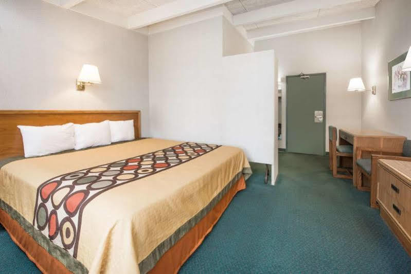 Red Roof Inn Richmond, In ภายนอก รูปภาพ
