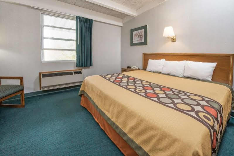 Red Roof Inn Richmond, In ภายนอก รูปภาพ